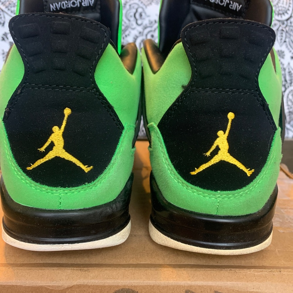 Manila Retro Air Jordan 4